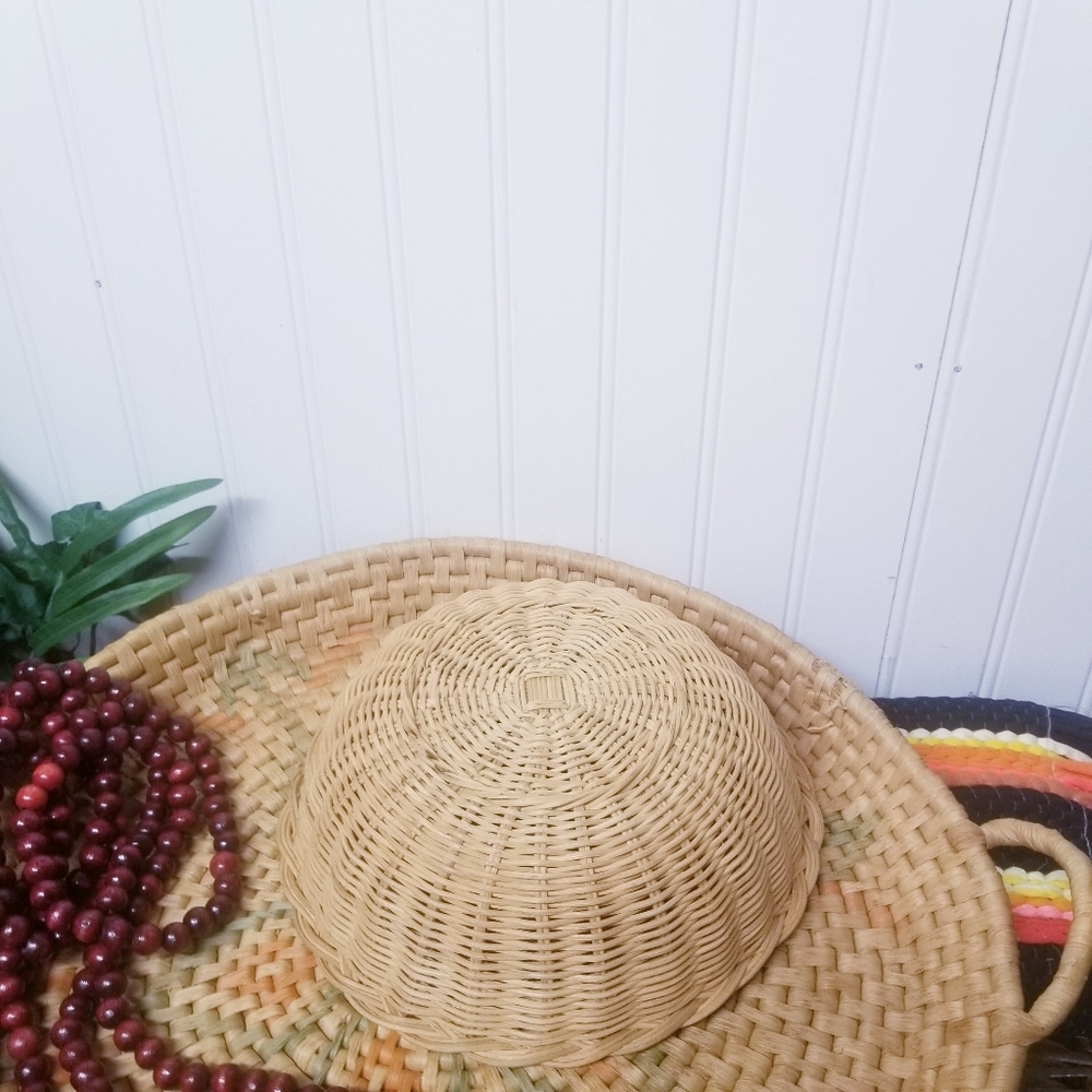 Small Rattan Wicker Basket - Picture 2 of 5